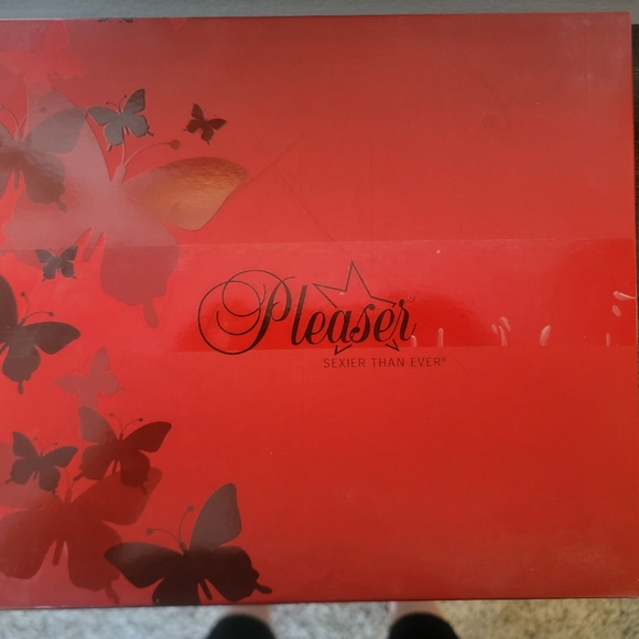 Pleasers Heels - Picture 2 of 5